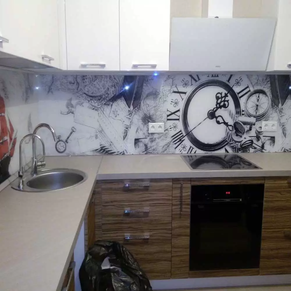 Кухни с фотопечатью скинали