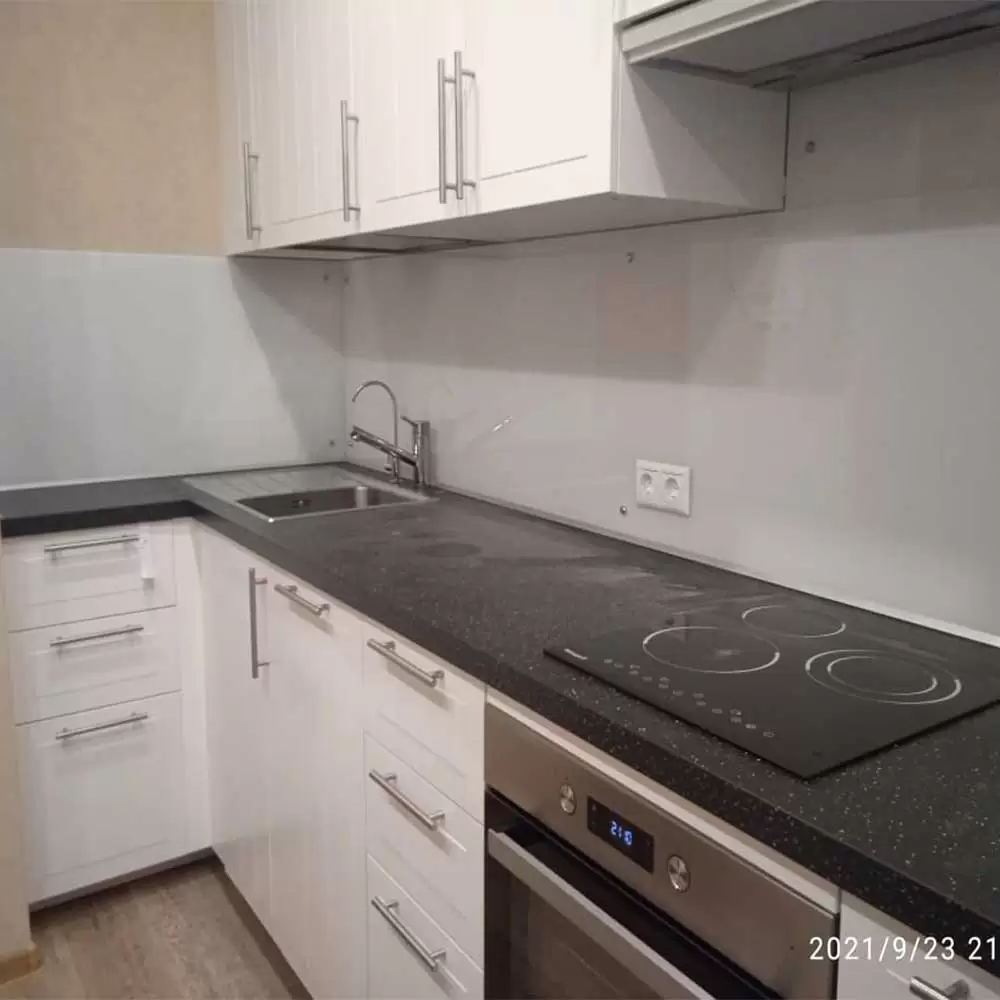 Закаленное стекло для фартука фото