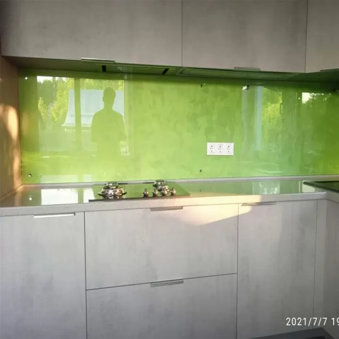 стекло на фартук фото кухни