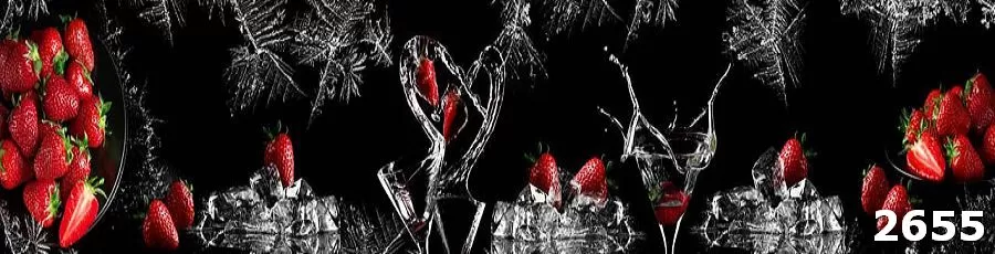 Изображение для скинали клубника с кубиками льда на черном фоне арт. 2655